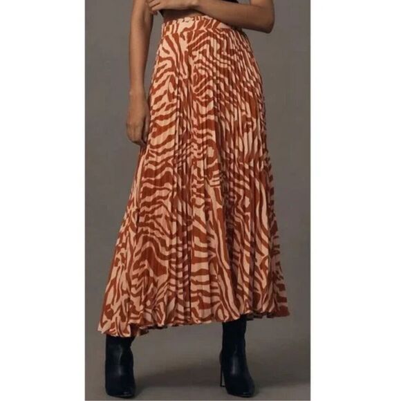 Maeve‎ Anthropologie The Isobel silky Pleated skirt size 8 NWT - Picture 3 of 14